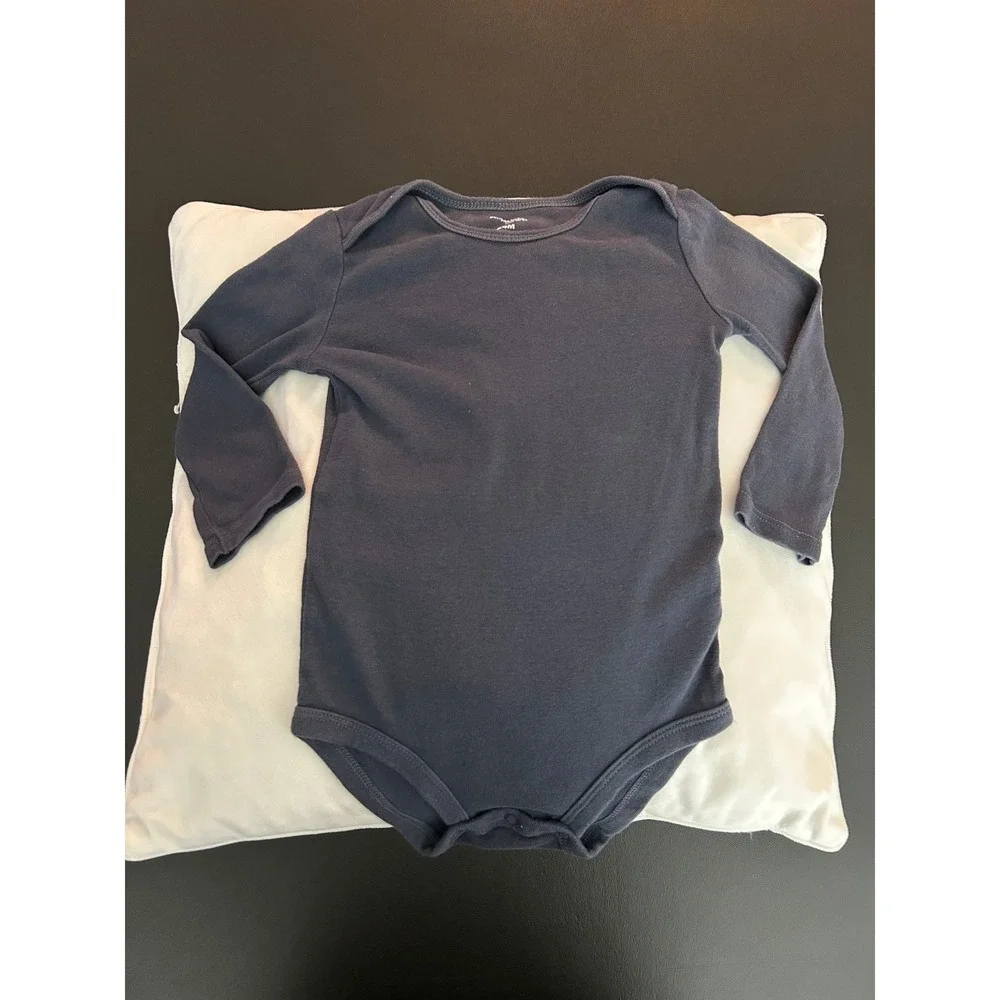 Simple Joys by Carters Baby Boys Gray Long Sleeve Bodice 24M GCL91382-IGP 1335